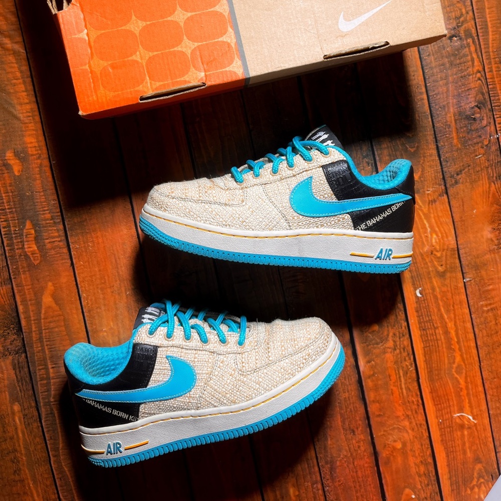 ❌ SOLD!! IG: chillwillscloset ❌ Nike Air Force one low “Thompson” Bahamas Born
